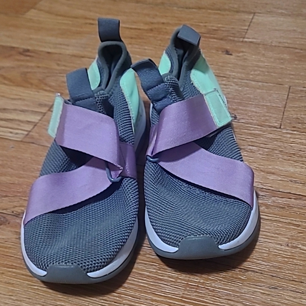 SOLD!!!! DKNY Sneakers